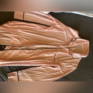 Victoria’s Secret NWOT sleep shirt